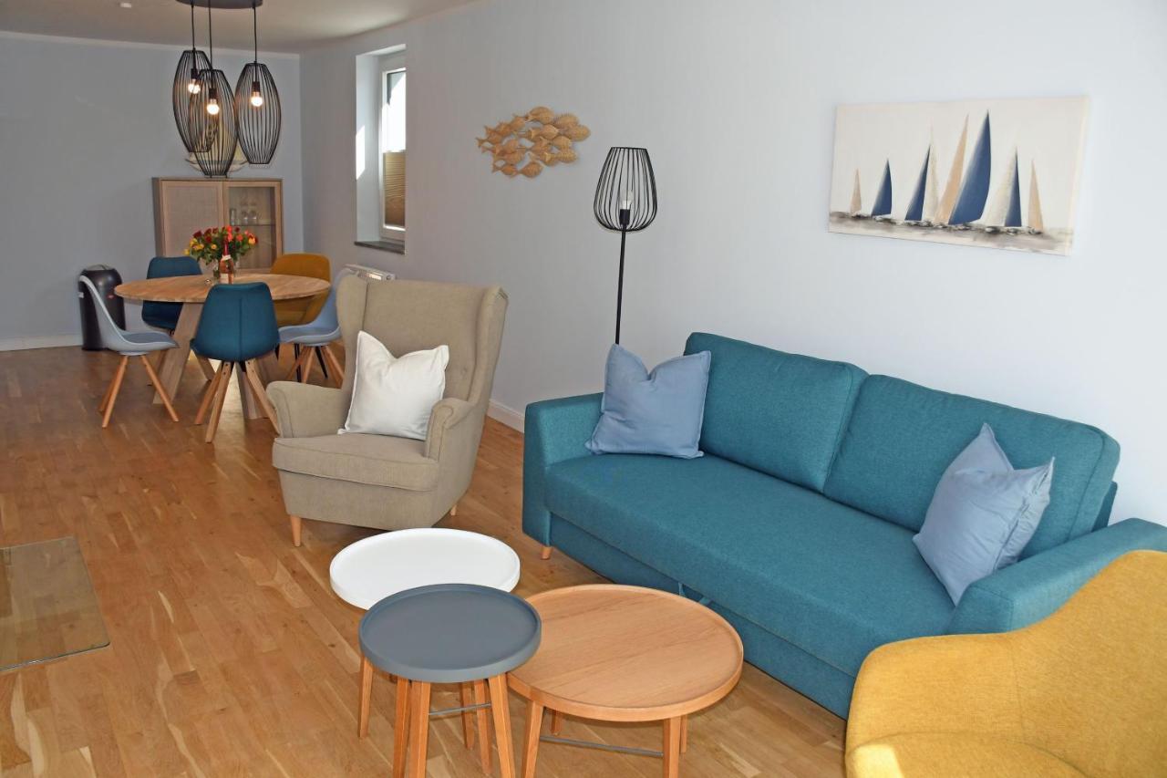 Schoene Ferienwohnungen Mit Kamin Im Ostseebad Sellin Exterior foto